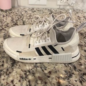 Adidas sz. 6.5 (Womens 8.5)